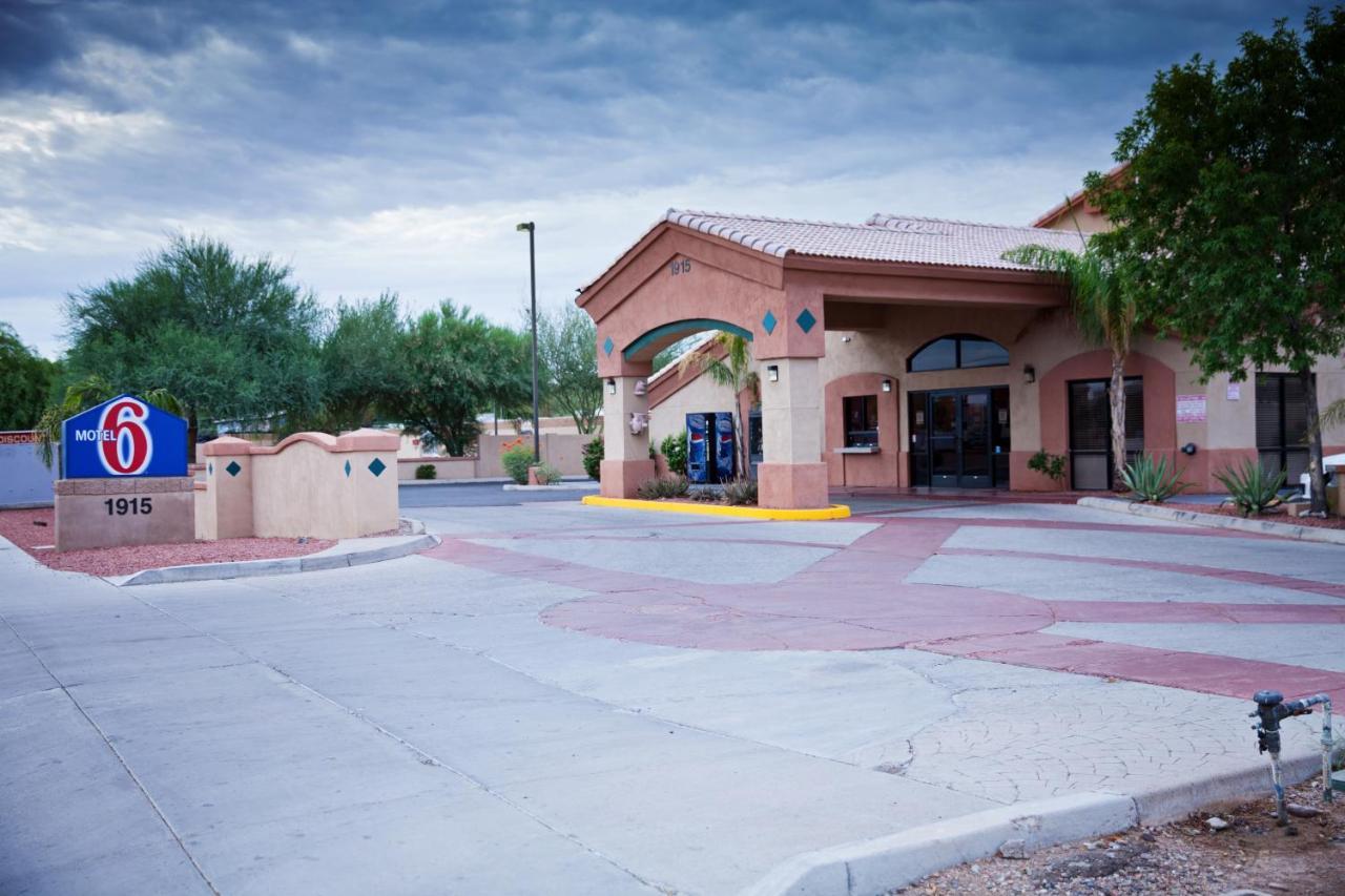 Apache Inn Темпе Екстериор снимка