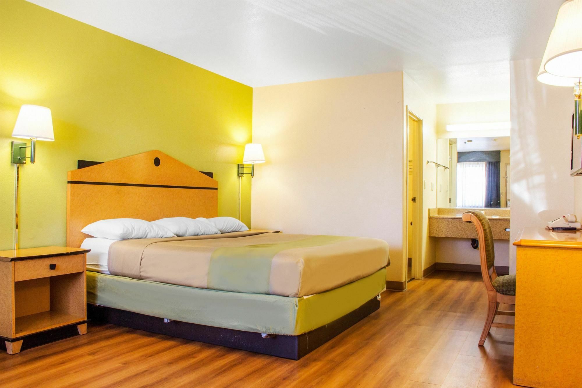 Apache Inn Темпе Екстериор снимка